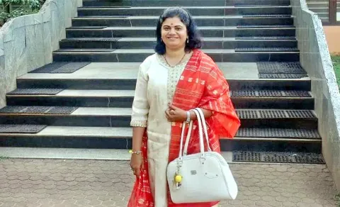 Sub-Inspector Wife Ends Life In Doddaballapur13
