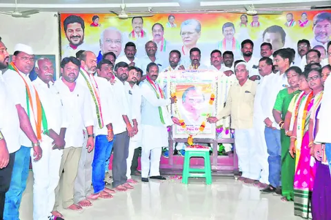 సంస్కరణలకు ఆద్యుడు.. రాజీవ్‌గాంధీ