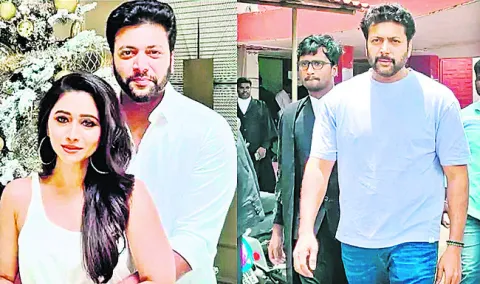 నెలకు రూ.40 లక్షలు భరణం 