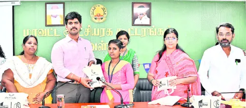 యువత అప్రమత్తంగా ఉండాలి 