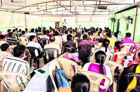 ఇక పుస్తకాలతో దోస్తీ! 