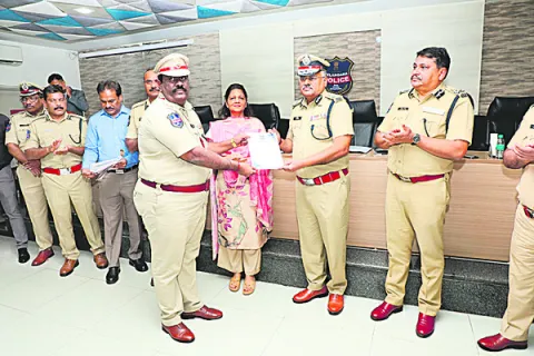 క్యూఆర్‌కోడ్‌ సిటిజన్‌ లో ప్రథమం