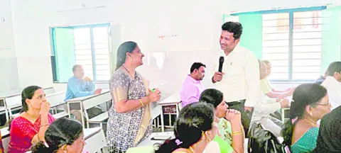 ఆధునిక పద్ధతుల్లో బోధన చేపట్టాలి 