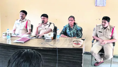 గోవులను కబేళాలకు తరలిస్తే చర్యలు