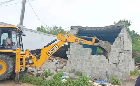 HYDRA Demolish Constructions In  Boduppal6