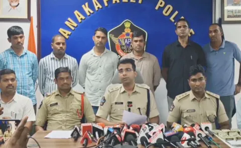 Anakapalle: Police Identify Huge Cyber Den Centered In Atchutapuram6