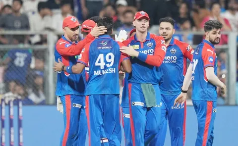 IPL 2025 MI vs DC: BCCI Punished Delhi Capitals Pacer Mukesh Kumar10