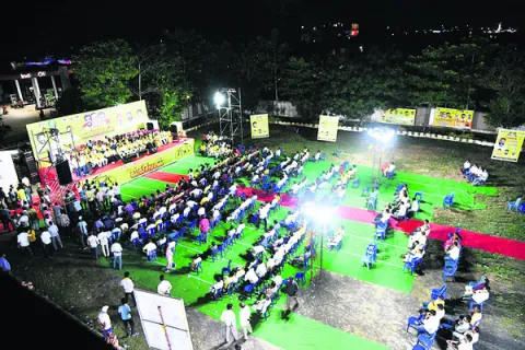 మినీ మహానాడు వెలవెల 