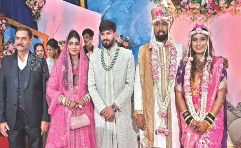 Rain Unites Hindu Muslim Couples at Pune15