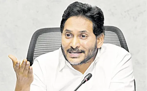 YS Jagan Fires on Chandrababu Over AP Liquor Scam