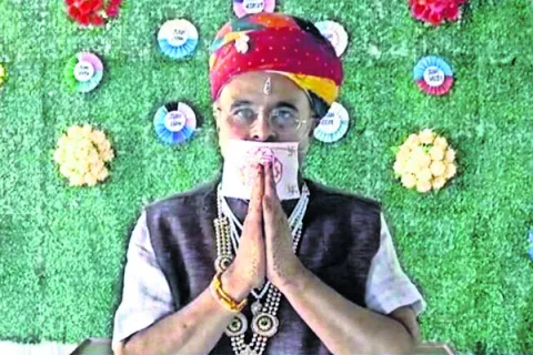 కోట్ల ఆస్తిని వదిలి.. సన్యాస దీక్షకు కదిలి ●