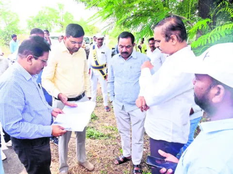 భూసేకరణ పనులు త్వరగా పూర్తి చేయాలి 