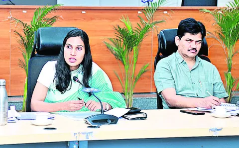 పరీక్షలకు పటిష్ట ఏర్పాట్లు