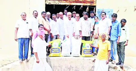 జీలుగతో నేల సారవంతం 