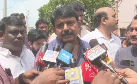 Ysrcp Perni Nani About Vallabhaneni Vamsi Health Condition