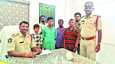 ఇంటి నుంచి పరారైన ముగ్గురు బాలురు క్షేమం 