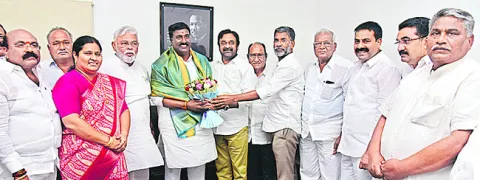 ప్రజా సమస్యల పరిష్కారమే ధ్యేయం 
