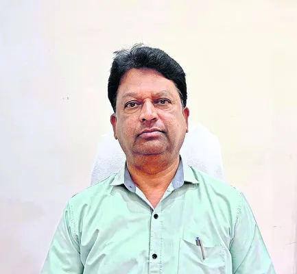 గ్రామ పాలనాధికారులు రాబోతున్నారు..