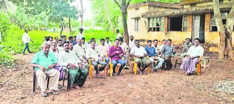 పట్టుంచుకోవడం మానేసారు