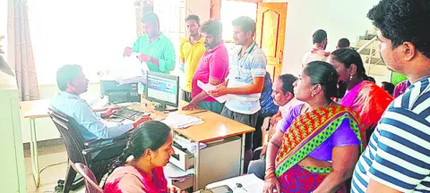 ప్రదక్షిణ పదేపదే..
