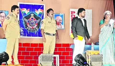 నటుడి