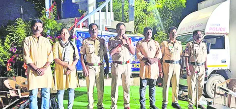 బెట్టింగ్‌లతో భవిష్యత్‌ నాశనం చేసుకోవద్దు 