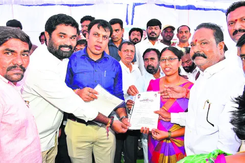 నయా పైసా ఎవరికీ ఇవ్వొద్దు