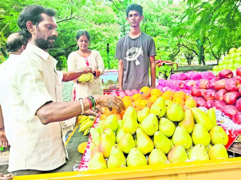కష్టం తెలుసుకోవాలనే.. 
