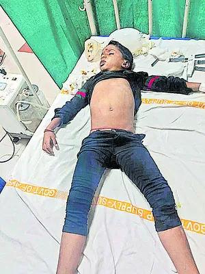 విద్యుదాఘాతంతో బాలుడి మృతి 