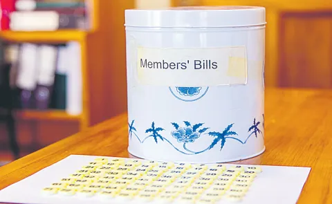 Cookie tin that helps New Zealand make new laws