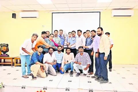 బ్యూటీ కాంటెస్ట్‌ విజేత రాయపురం ఎలక్ట్రిక్‌ లోకోషెడ్‌ జ