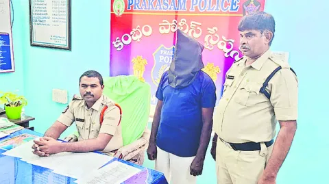 పోలేరమ్మ ఆలయంలో చోరీ