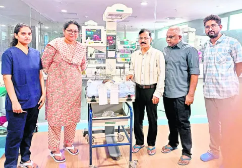 రెండురోజుల శిశువుకు అరుదైన ఆపరేషన్‌