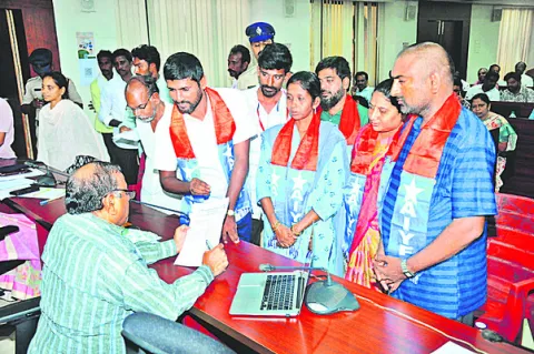 క్షుణ్ణంగా పరిశీలించి పరిష్కరించాలి 