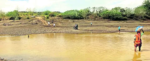 అనార్‌పల్లి వాగులో వరద
