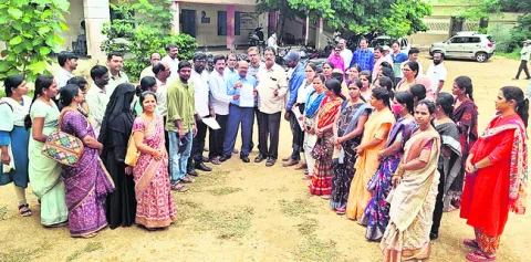 తప్పులతడక..గందరగోళం 