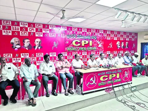 మావోల మృతదేహాలను బంధువులకు అప్పగించాలి