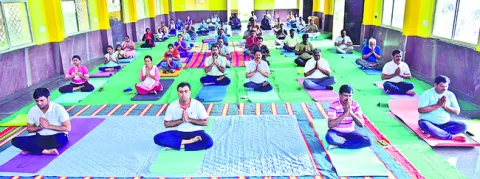 జీవితంలో యోగాను భాగం చేసుకోవాలి 