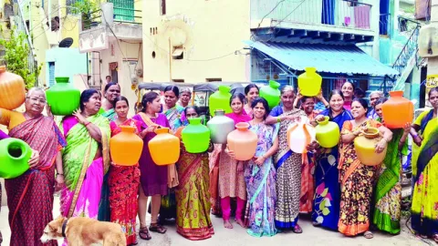 పుట్టపర్తిలో దాహం కేకలు 
