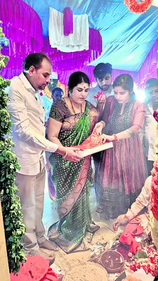 పైడితల్లమ్మవారికి జెడ్పీ చైర్మన్‌ ప్రత్యేక పూజలు