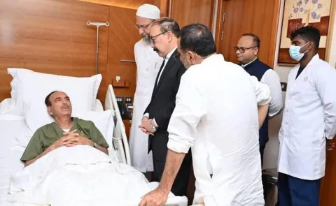 Senior Leader Ghulam Nabi Azad hospitalised in Kuwait13