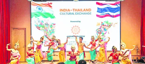● జపాన్‌లో జుగల్బందీ 