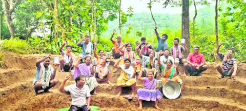 ‘ఉపాధి’ బకాయిలు చెల్లించండి మహాప్రభో.! 