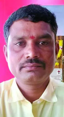వేర్వేరు ప్రాంతాల్లో ముగ్గురి ఆత్మహత్య 
