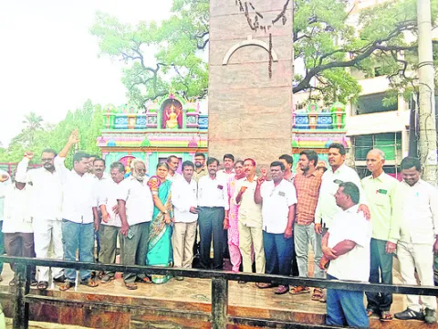 ‘ఆపరేషన్‌ కగార్‌’ నిలిపివేయాలి