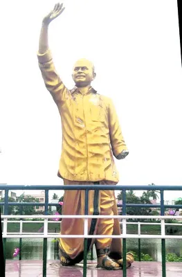వైఎస్