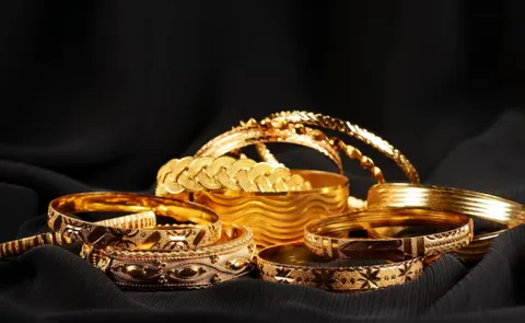 High Gold Prices to Drive 12 to 14 Percent Surge in Jewellery Value in FY26 ICRA