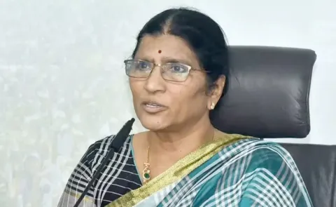 Lakshmi Parvathi Fires On Tdp Mahanadu And Chandrababu