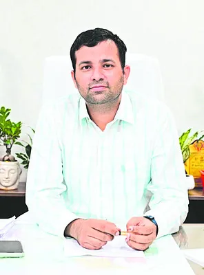 ప్రజలను అప్రమత్తం చేయండి 