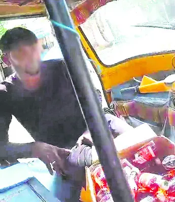 నిబంధనలకు విరుద్ధంగా సిట్టింగులు  
